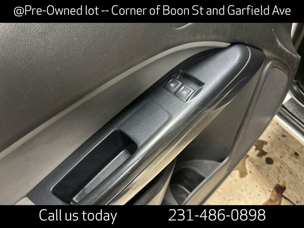 used 2015 Chevrolet Colorado car, priced at $8,911