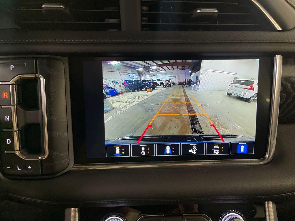 used 2022 GMC Yukon car, priced at $57,922