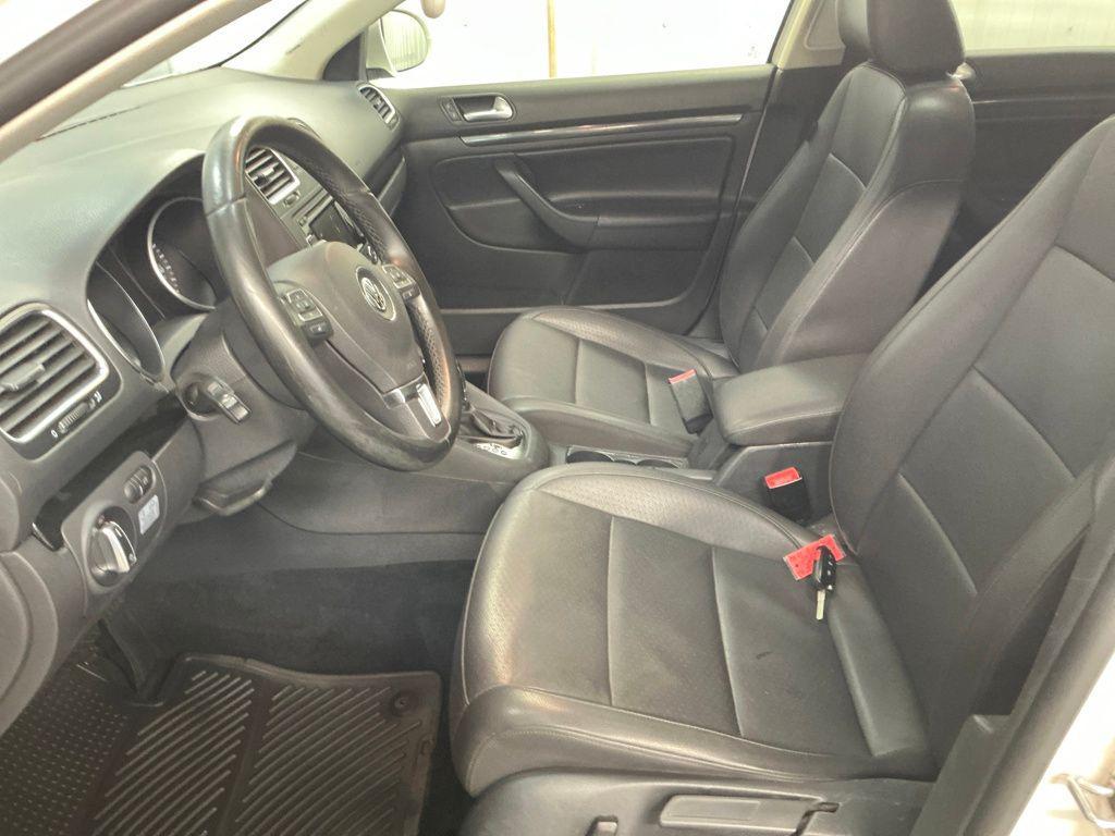 used 2014 Volkswagen Jetta SportWagen car, priced at $6,911