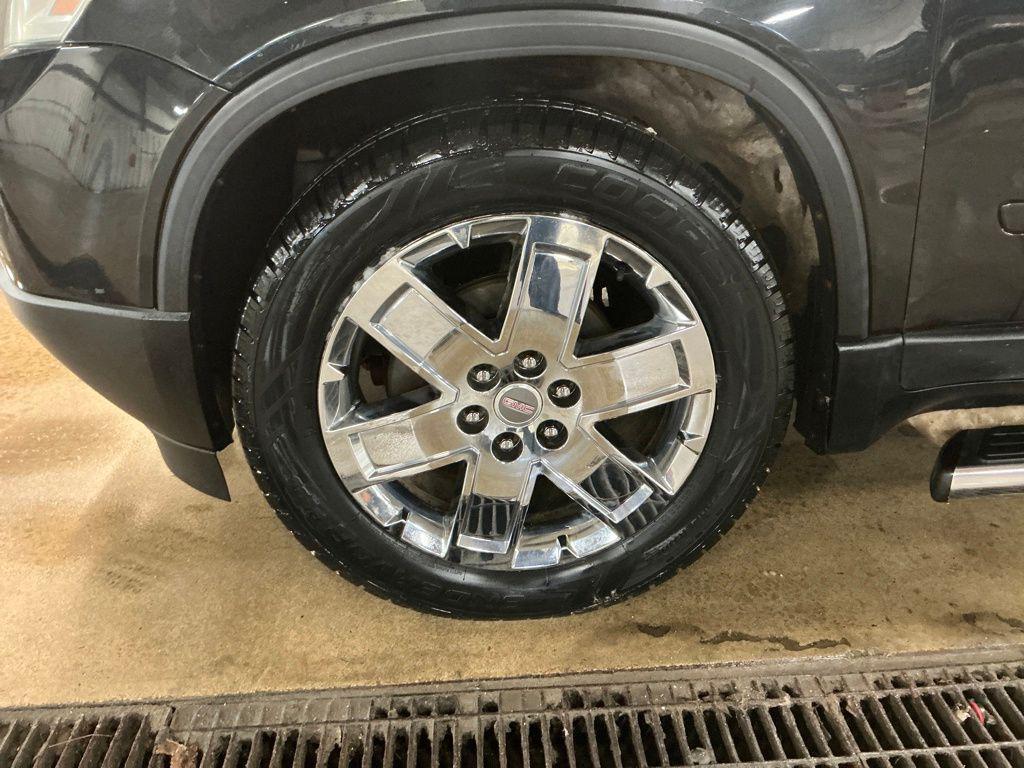 used 2010 GMC Acadia car, priced at $3,922