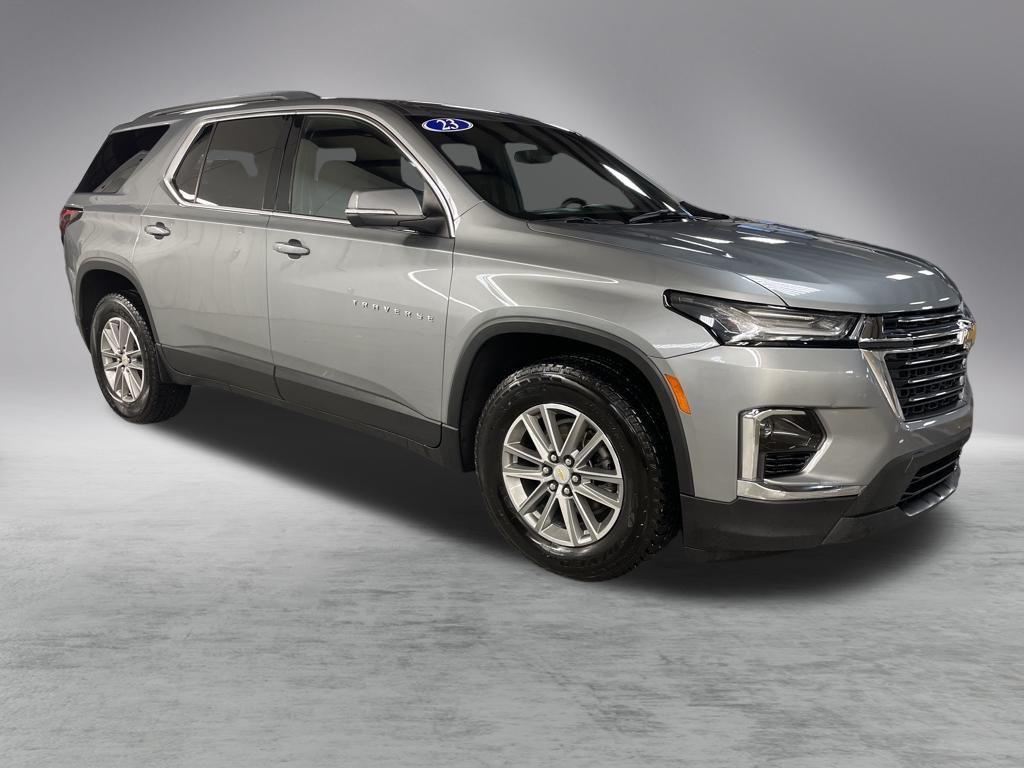 used 2023 Chevrolet Traverse car, priced at $27,433