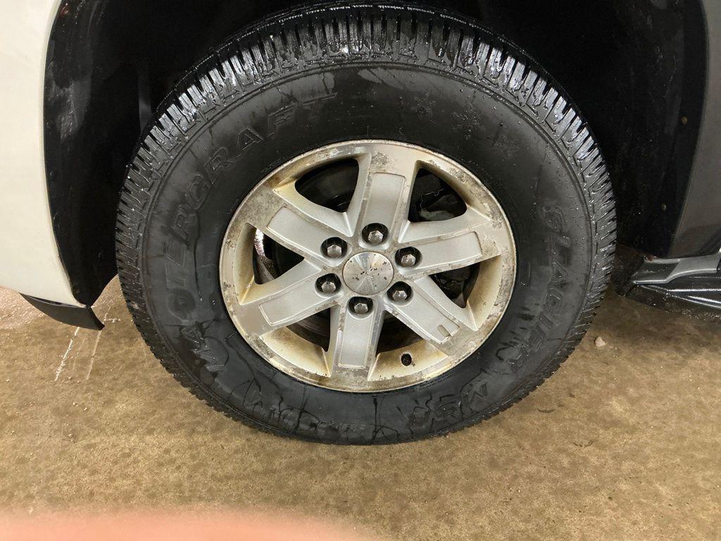 used 2011 GMC Yukon car, priced at $7,522