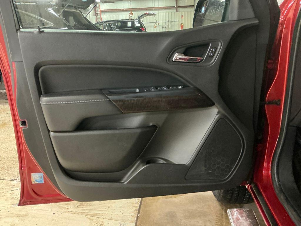 used 2015 GMC Canyon car, priced at $15,455