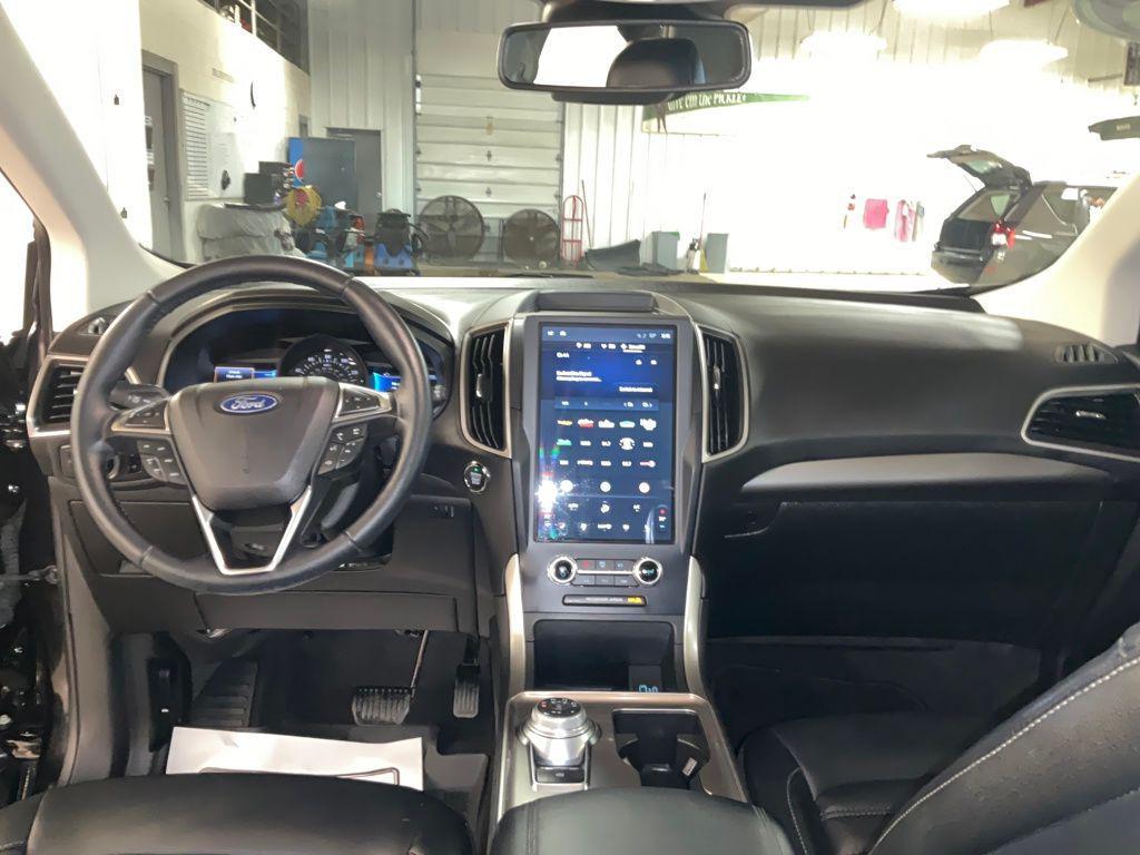 used 2023 Ford Edge car, priced at $25,855