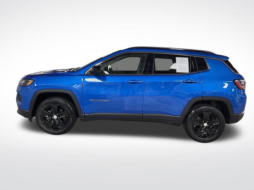 used 2022 Jeep Compass car, priced at $21,911