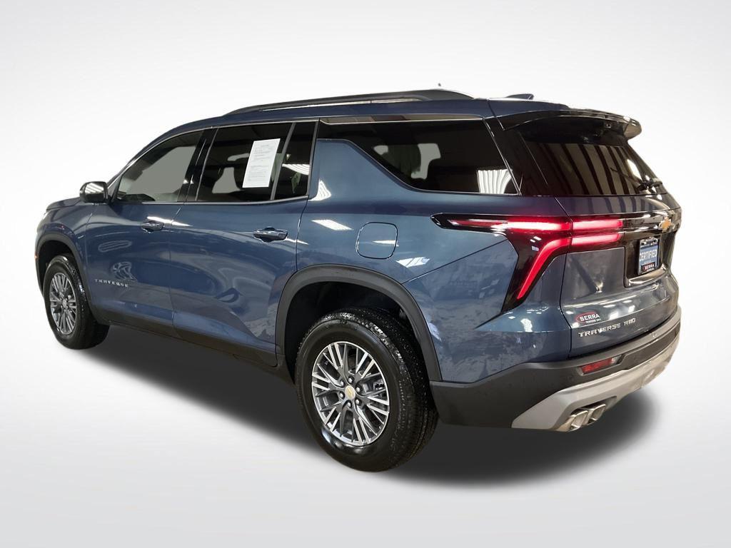 used 2026 Chevrolet Traverse car, priced at $41,522