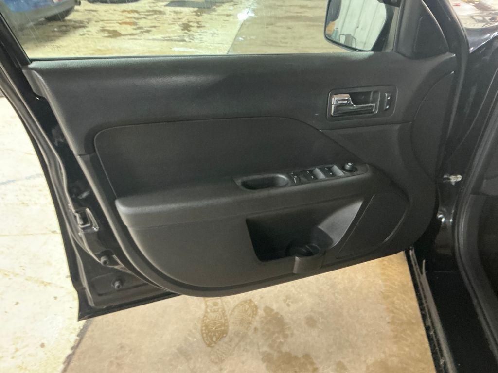 used 2007 Ford Fusion car, priced at $3,722