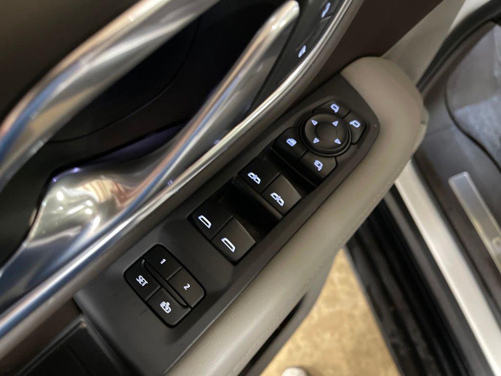 used 2023 GMC Yukon car