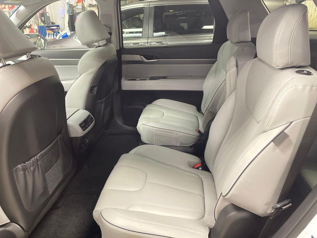 used 2025 Hyundai Palisade car, priced at $36,933