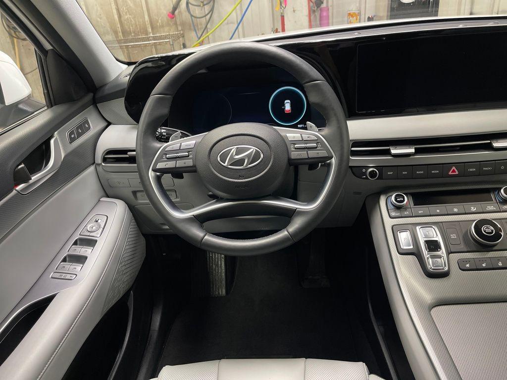 used 2025 Hyundai Palisade car, priced at $36,933