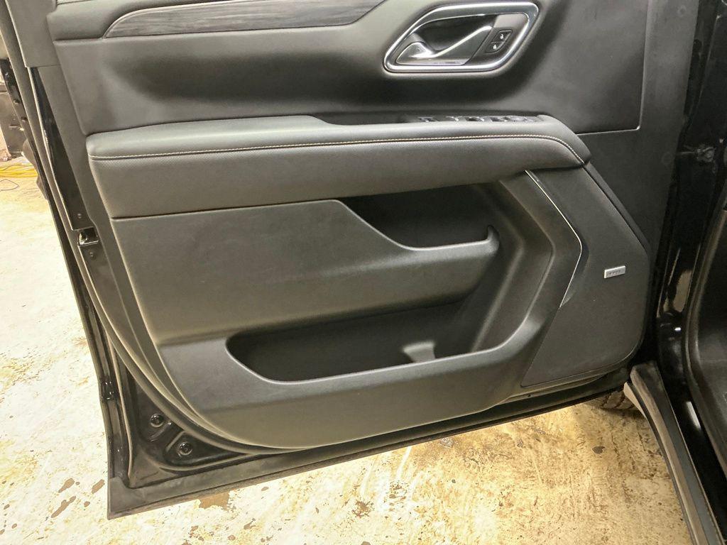 used 2022 GMC Yukon car, priced at $50,411