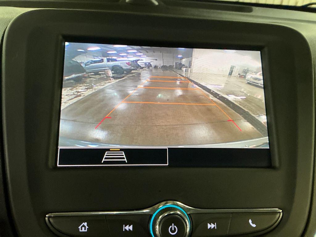 used 2023 Chevrolet Equinox car, priced at $17,955