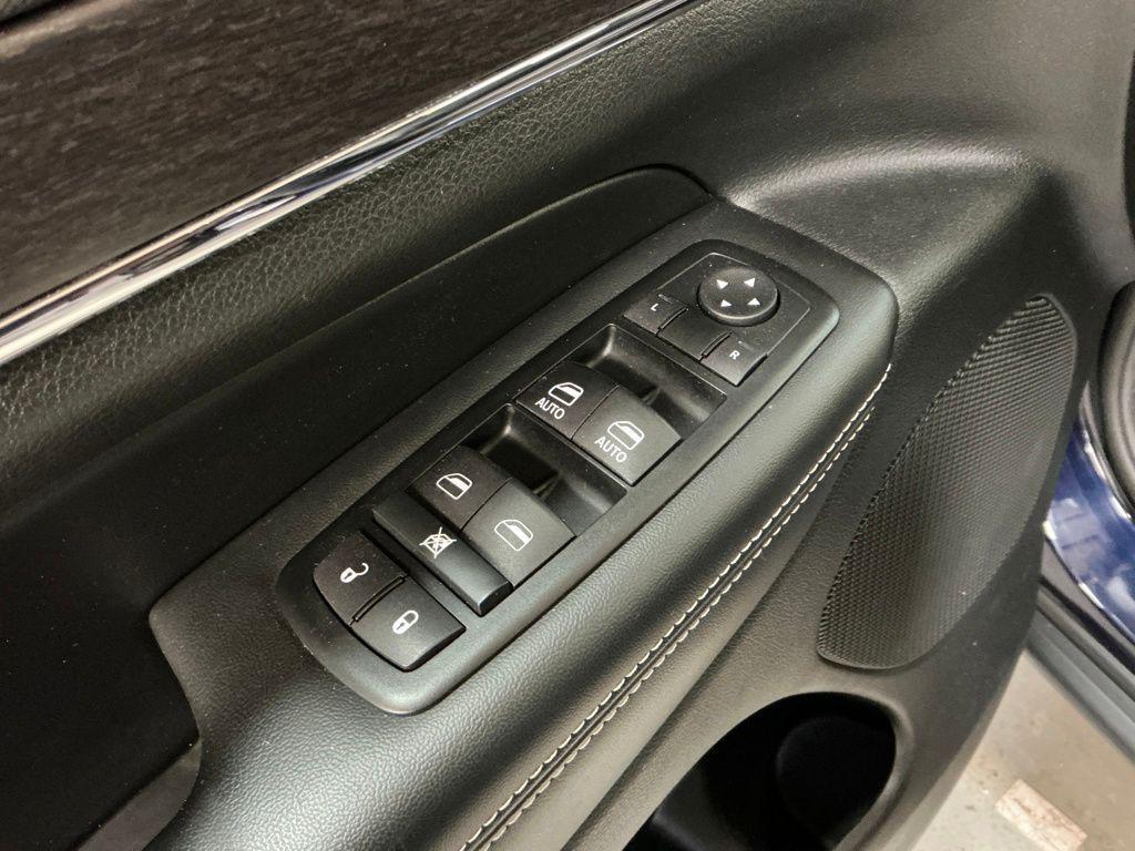 used 2015 Jeep Grand Cherokee car, priced at $9,911