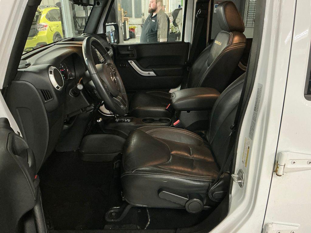 used 2015 Jeep Wrangler Unlimited car, priced at $13,911