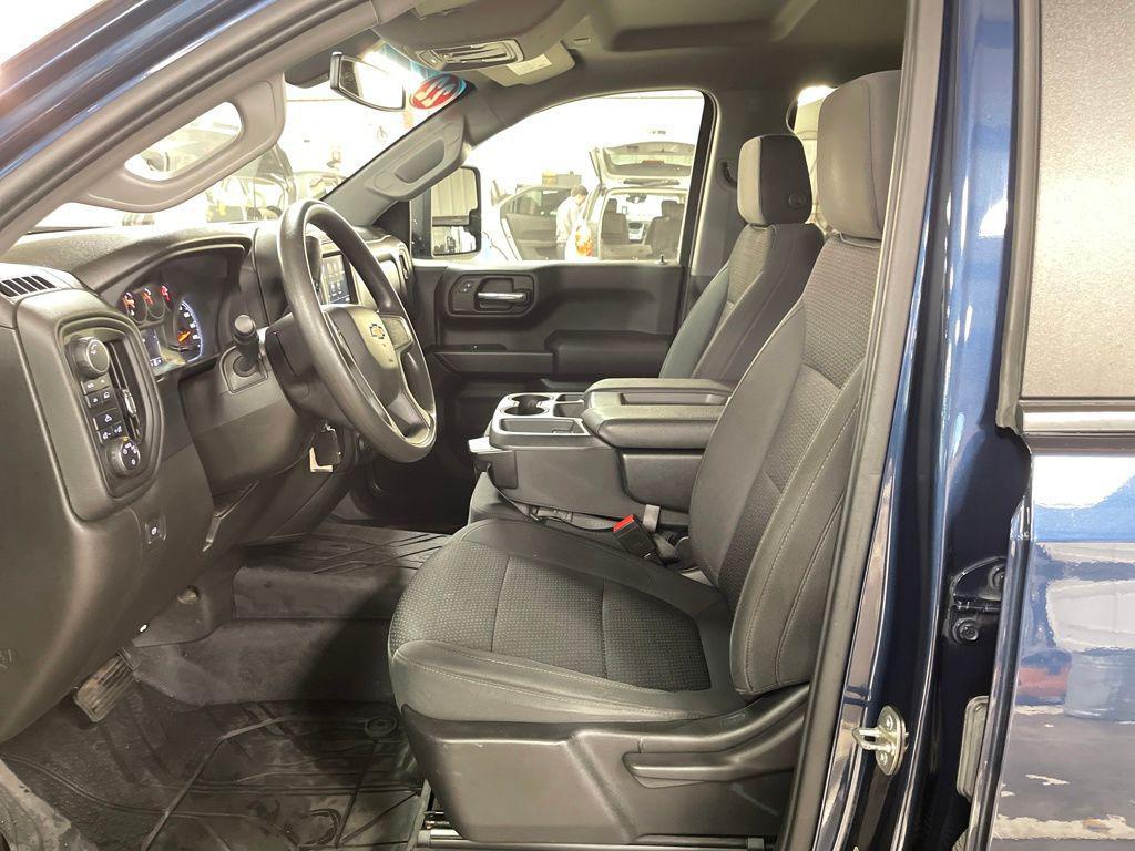 used 2022 Chevrolet Silverado 1500 car, priced at $27,911