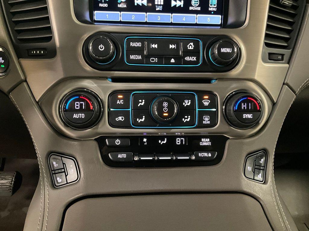 used 2020 GMC Yukon XL car, priced at $25,911