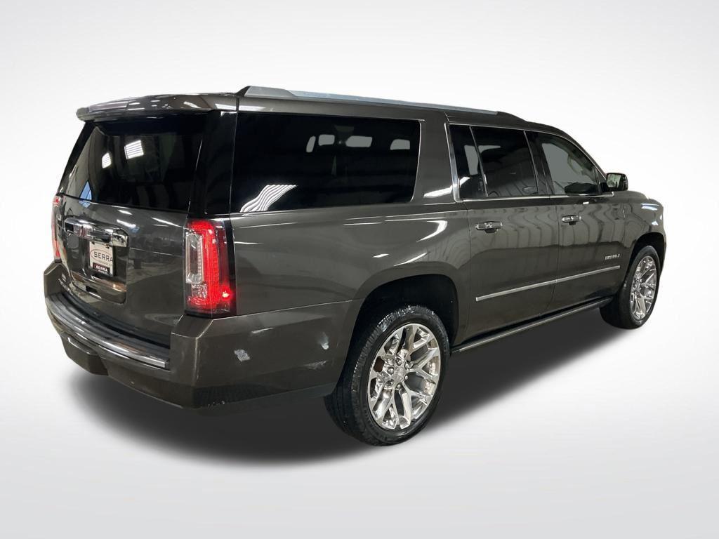 used 2020 GMC Yukon XL car, priced at $25,911