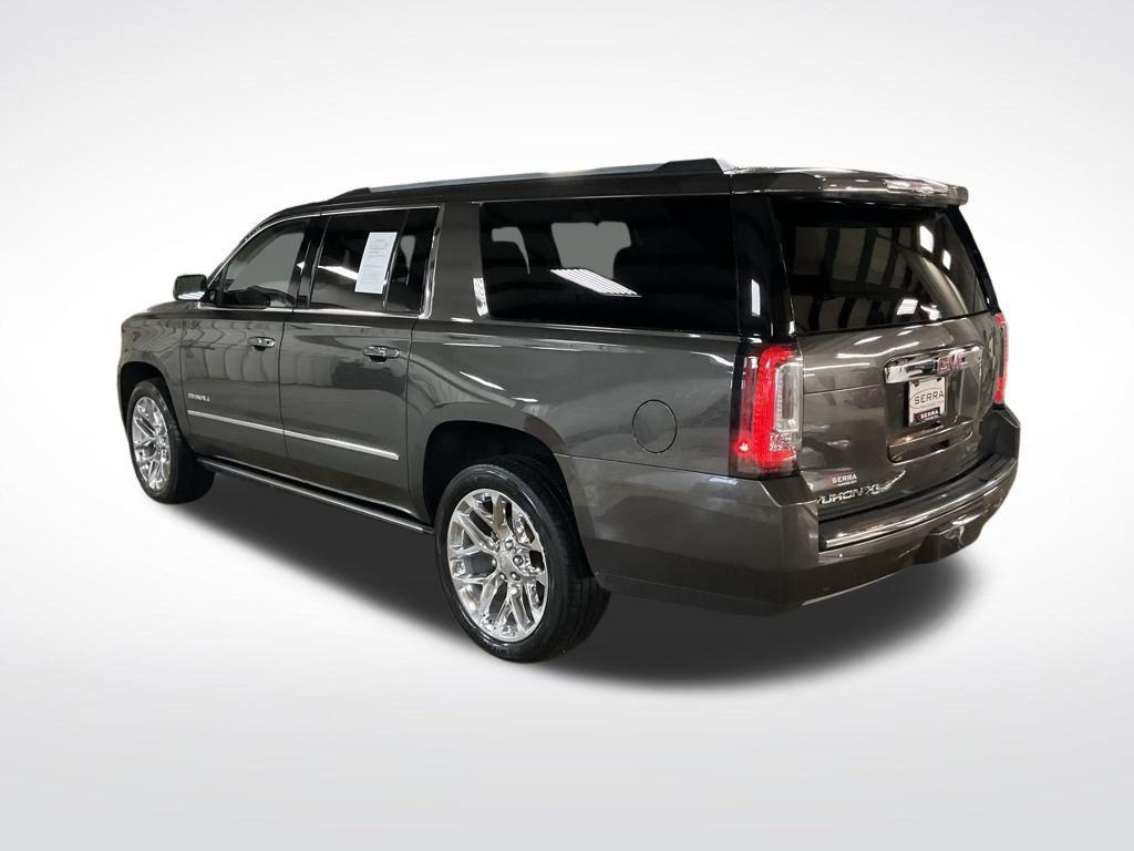 used 2020 GMC Yukon XL car, priced at $25,911