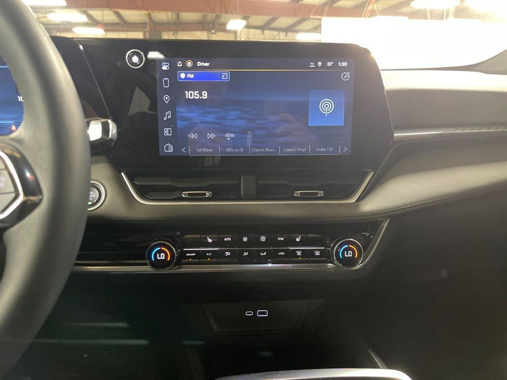 used 2025 Chevrolet Equinox car, priced at $27,911