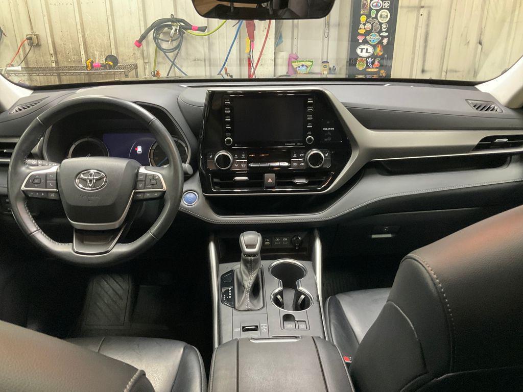 new 2025 Jeep Grand Cherokee car, priced at $46,973