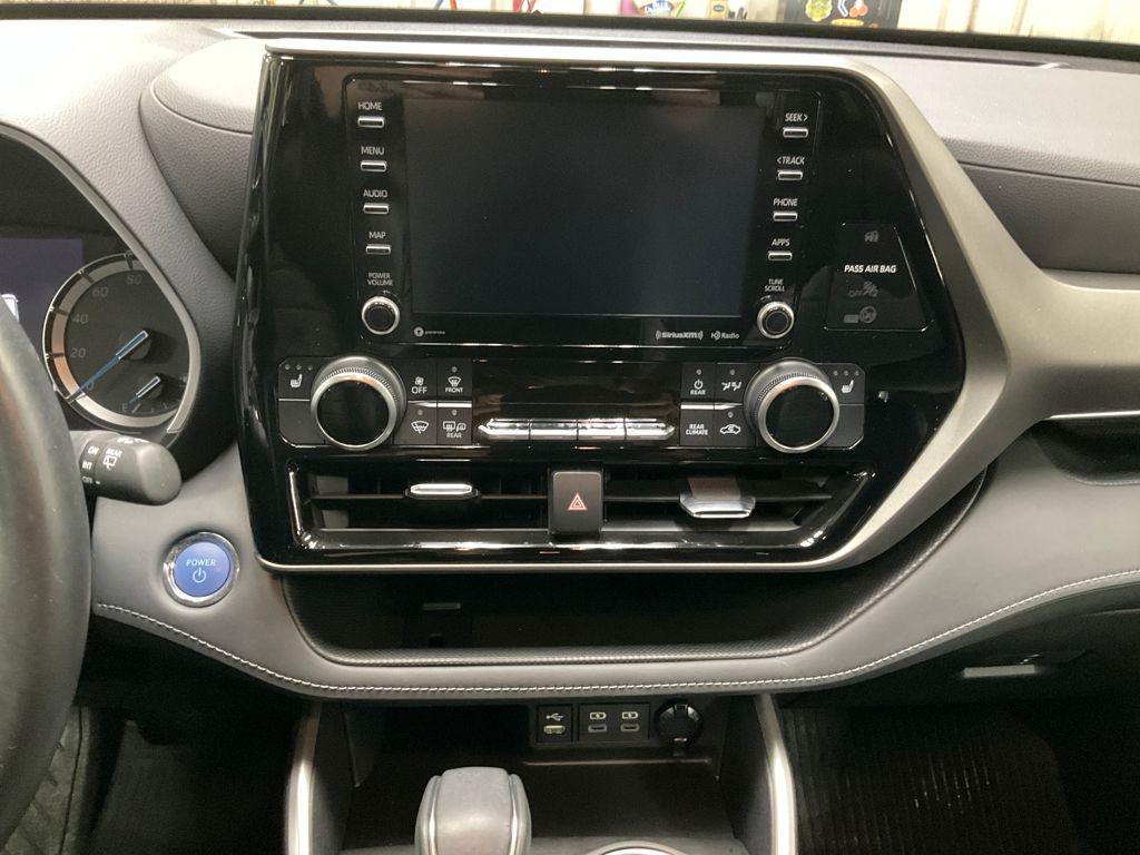 new 2025 Jeep Grand Cherokee car, priced at $46,973