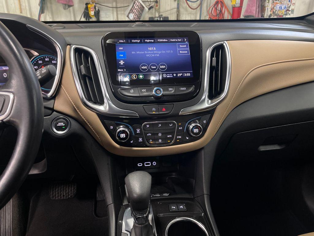 used 2022 Chevrolet Equinox car, priced at $19,455