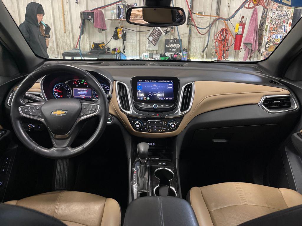 used 2022 Chevrolet Equinox car, priced at $19,455