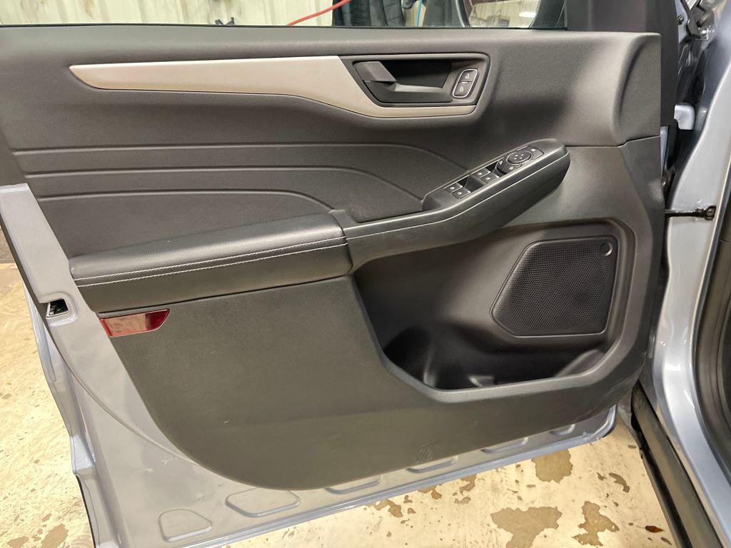 used 2022 Ford Escape car, priced at $20,422