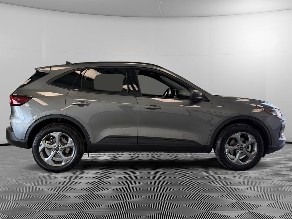 used 2025 Ford Escape car, priced at $25,495