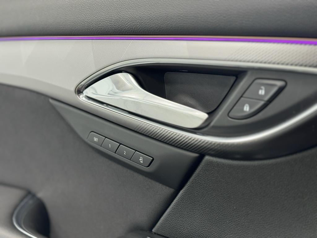 used 2025 Buick Envision car, priced at $31,495