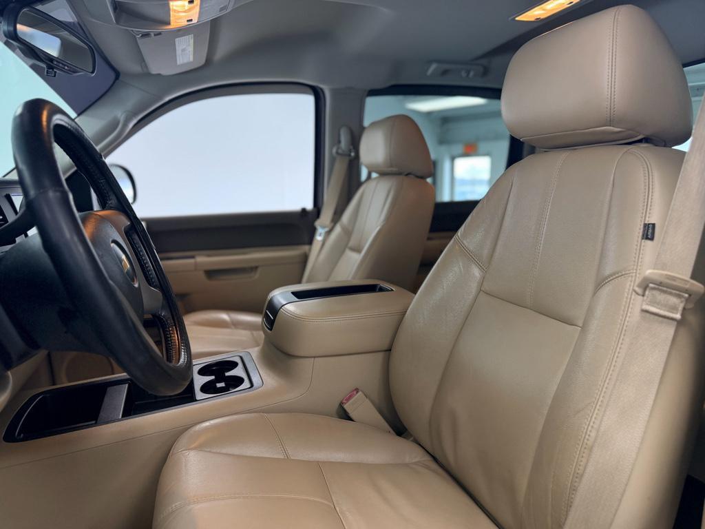 used 2013 Chevrolet Silverado 1500 car, priced at $16,995