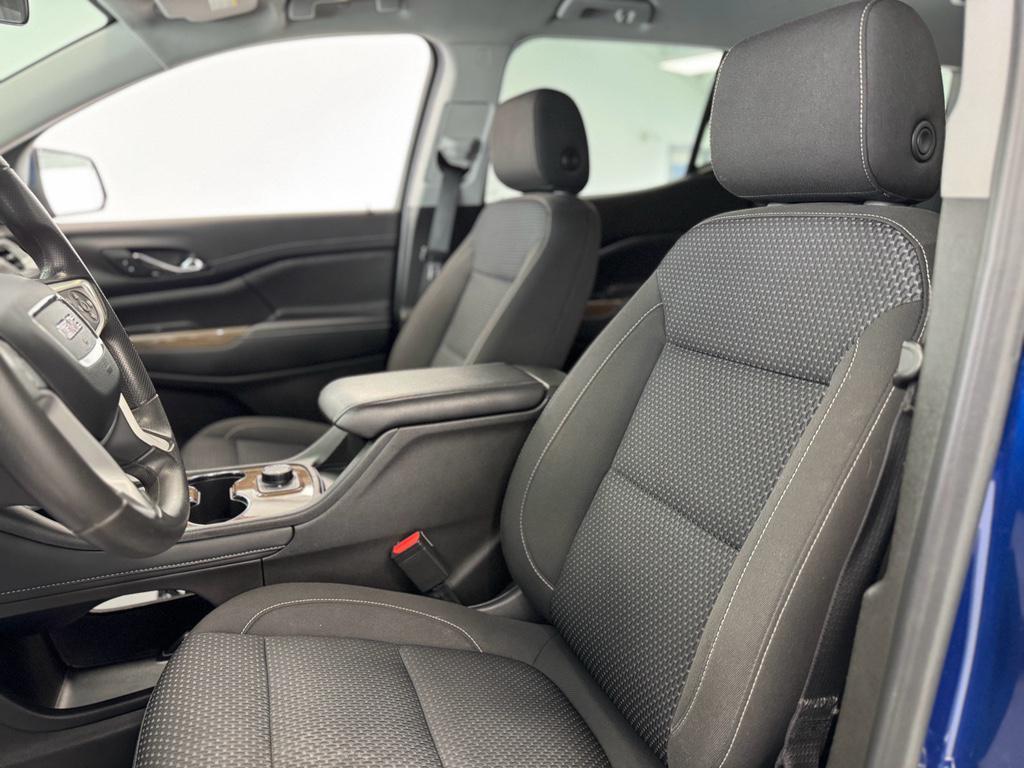 used 2023 GMC Acadia car, priced at $26,995