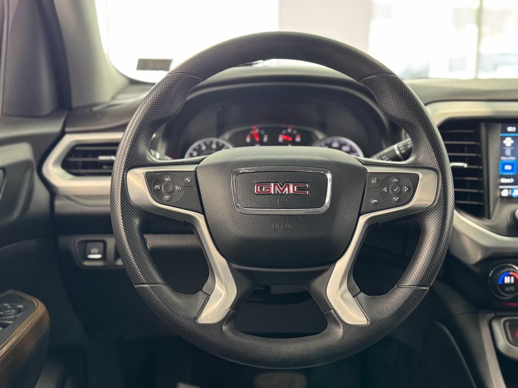 used 2023 GMC Acadia car, priced at $26,995