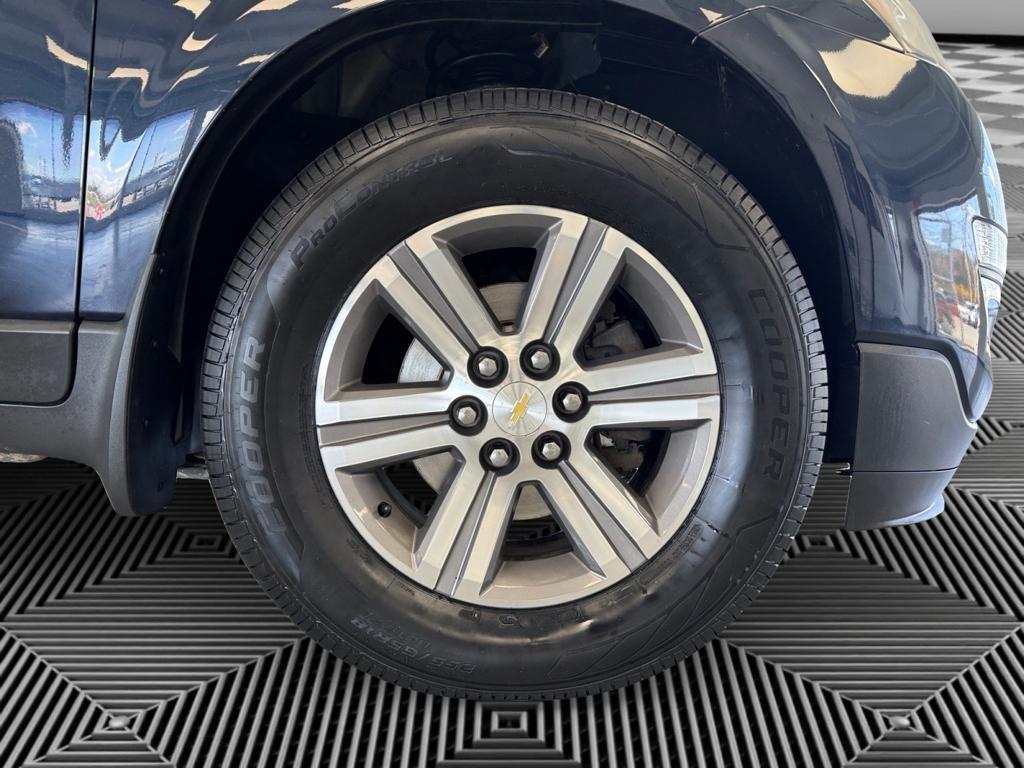 used 2015 Chevrolet Traverse car, priced at $13,995