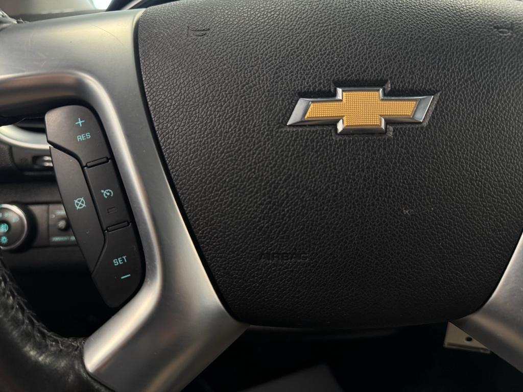 used 2015 Chevrolet Traverse car, priced at $13,995