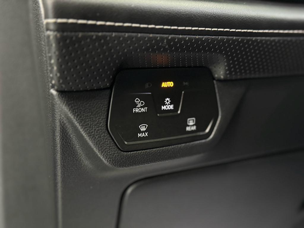 used 2024 Volkswagen Atlas car, priced at $27,495