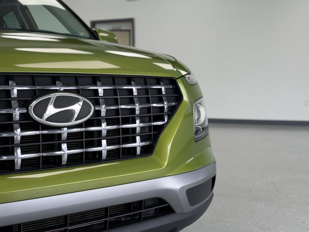 used 2022 Hyundai Venue car, priced at $17,495
