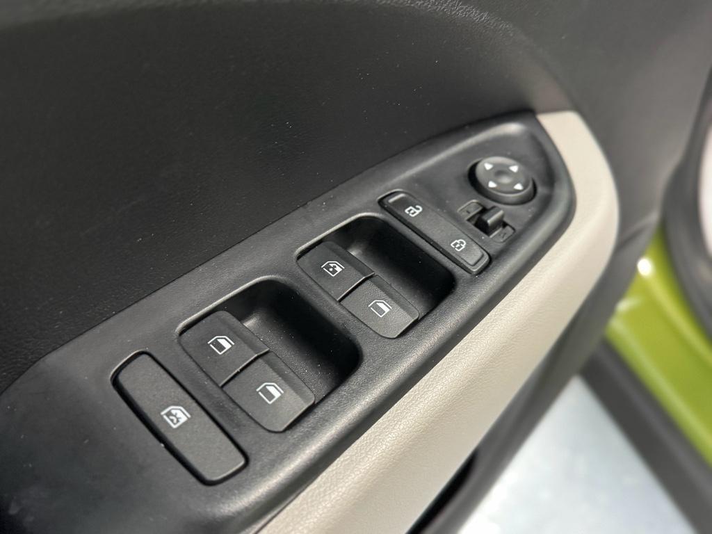 used 2022 Hyundai Venue car, priced at $17,495