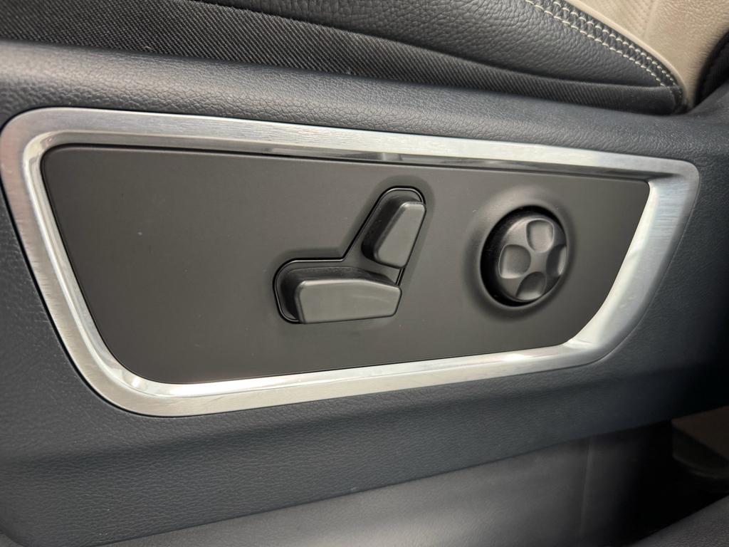used 2024 Ram 1500 car, priced at $52,495