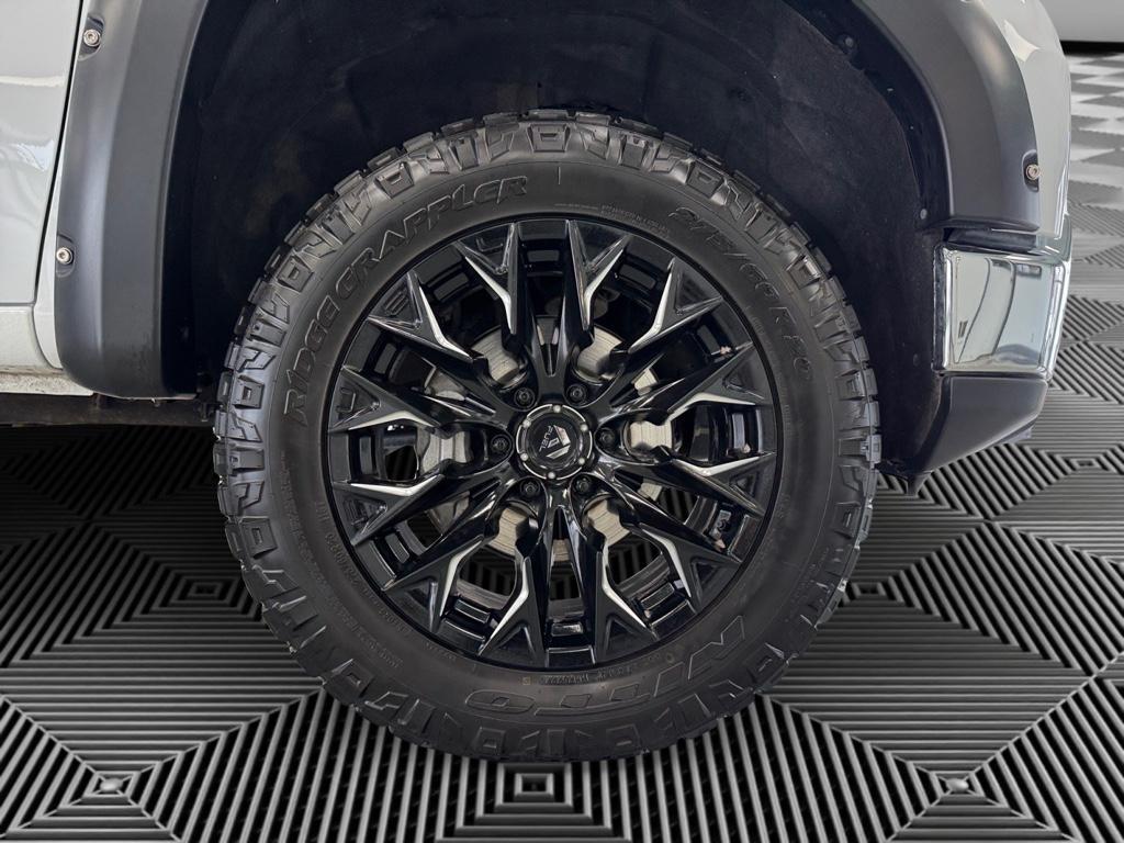 used 2023 GMC Sierra 1500 car, priced at $37,495