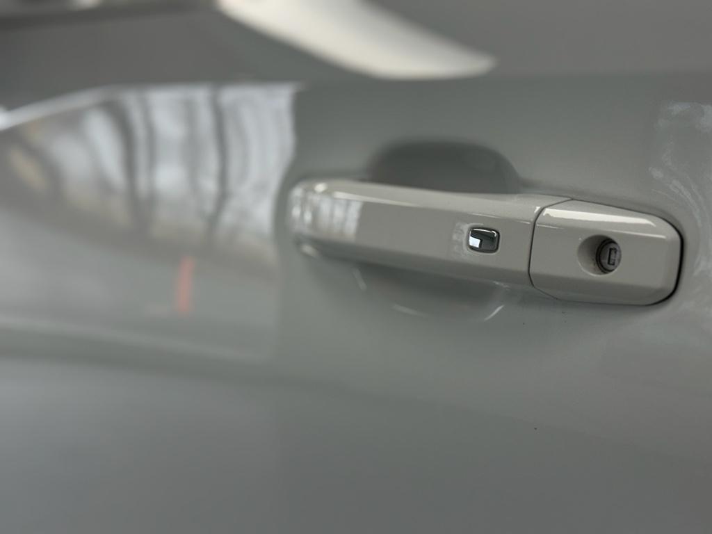 used 2023 GMC Sierra 1500 car, priced at $37,495