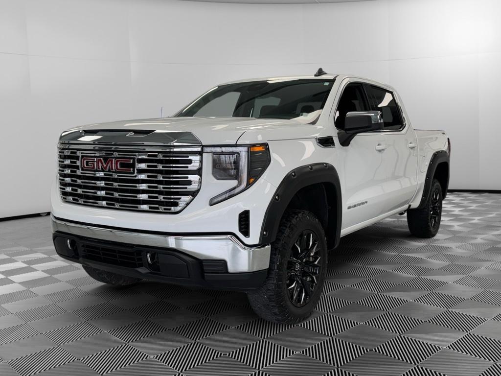 used 2023 GMC Sierra 1500 car, priced at $37,495