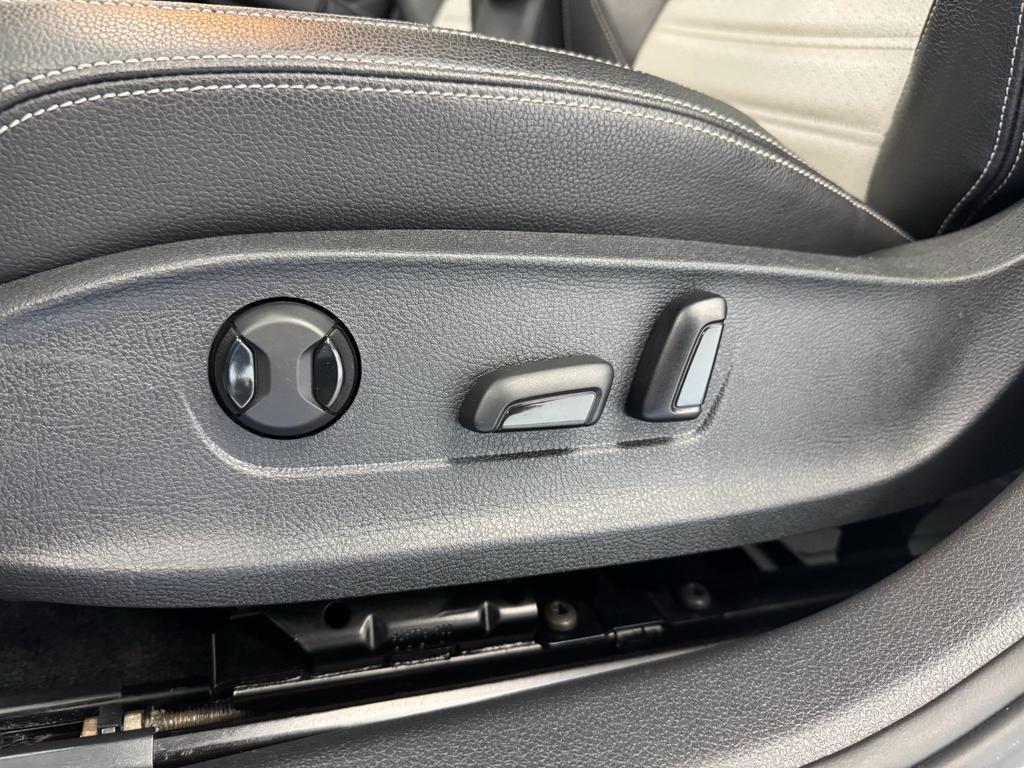 used 2018 Volkswagen Passat car, priced at $21,995