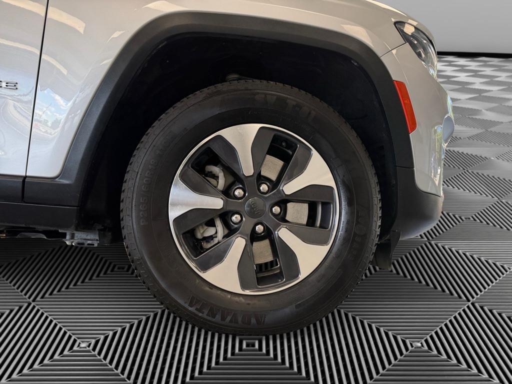used 2024 Jeep Grand Cherokee 4xe car, priced at $23,985