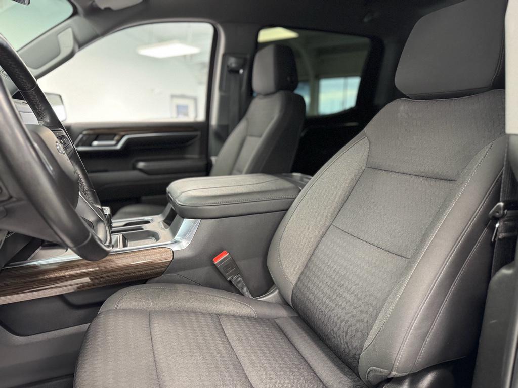 used 2023 Chevrolet Silverado 1500 car, priced at $43,995