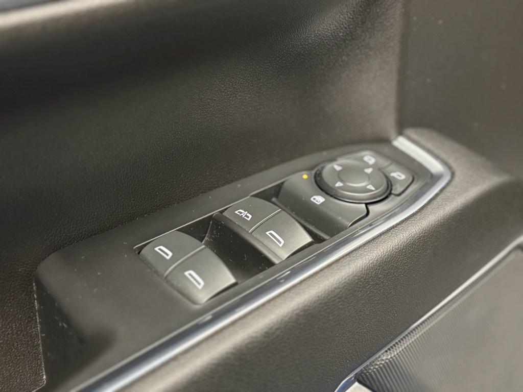 used 2023 Chevrolet Silverado 1500 car, priced at $43,995