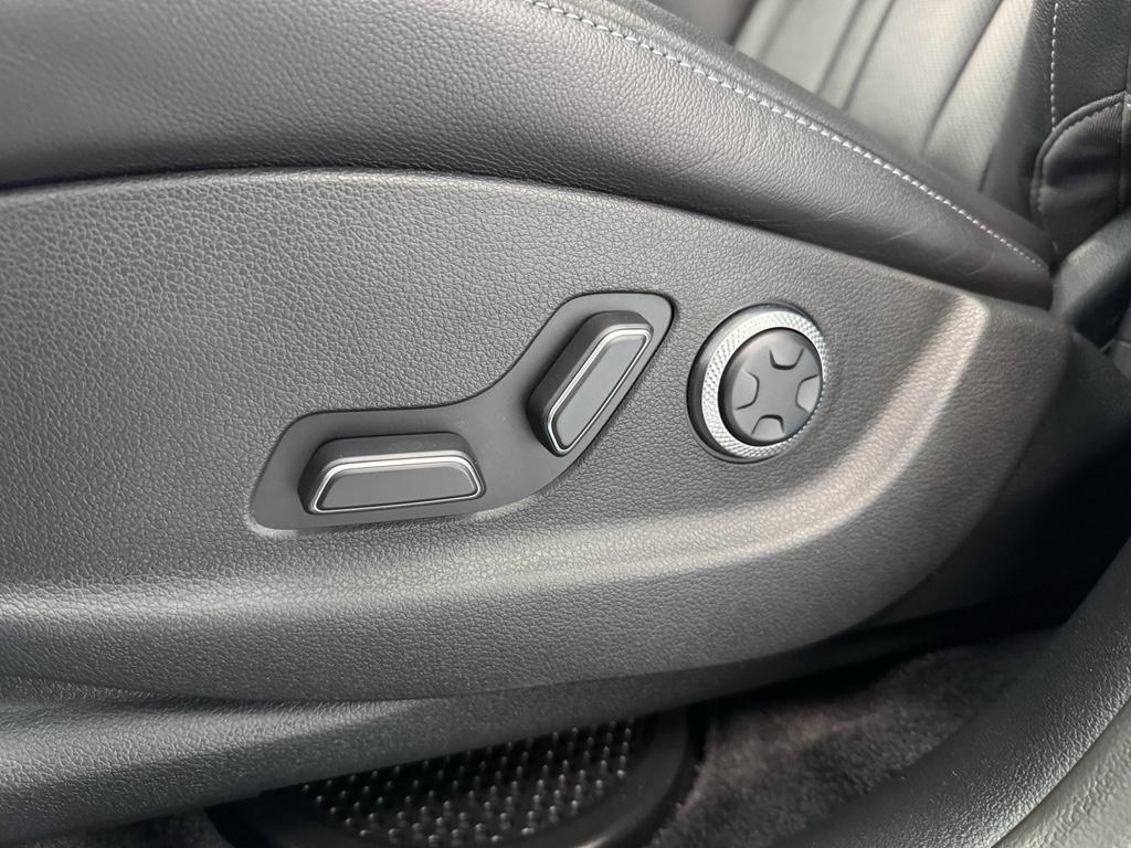 used 2025 Genesis GV80 car, priced at $44,995