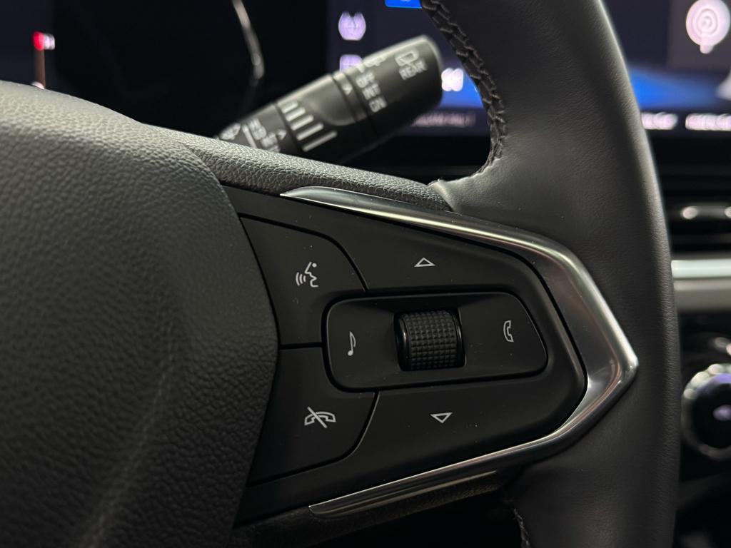 used 2024 Chevrolet Trax car, priced at $22,995