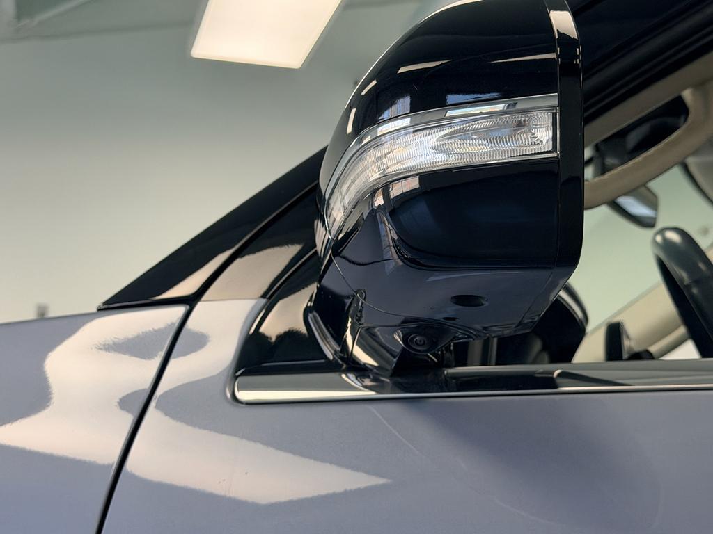 used 2023 Lincoln Navigator car, priced at $72,495