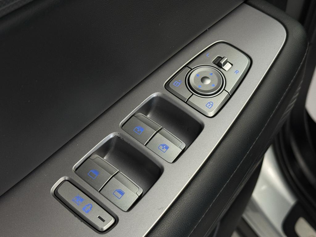 used 2024 Hyundai Palisade car, priced at $40,495